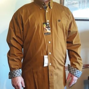 Men's XL long sleeve dress shirt